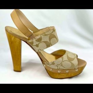 Coach size 8 EUC slip on sexy heels